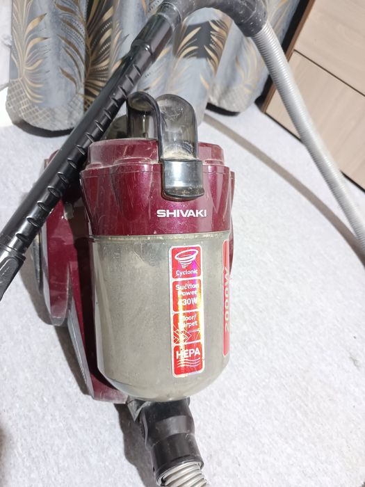 Продам пылесос для дома