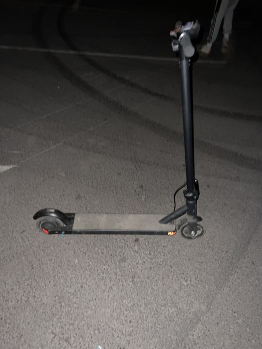 Продам электроный самокта