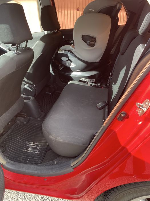 Toyota Yaris 1.0 Benzină 2011