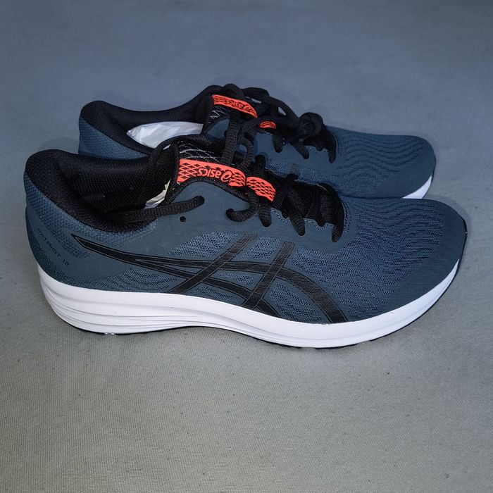 Мъжки маратонки Asics 40.5 номер