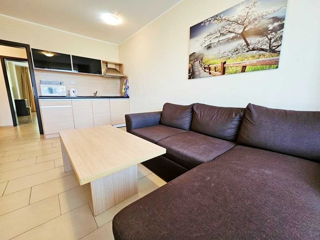 Продава се Тристаен апартамент в к.к. Слънчев бряг - 99 кв.м за 960 €/кв.м - Снимка #5