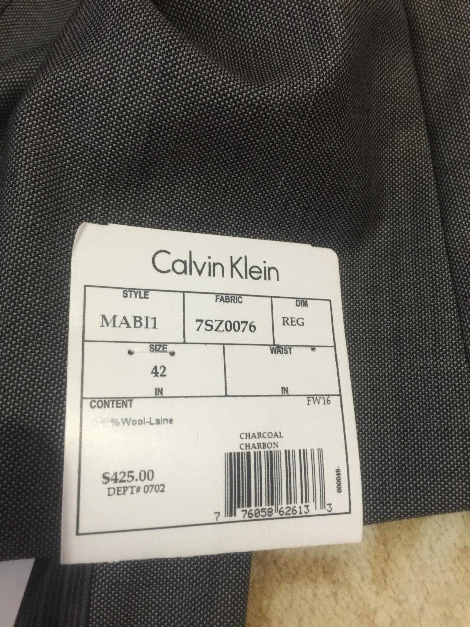 Calvin Klein мъжки костюм