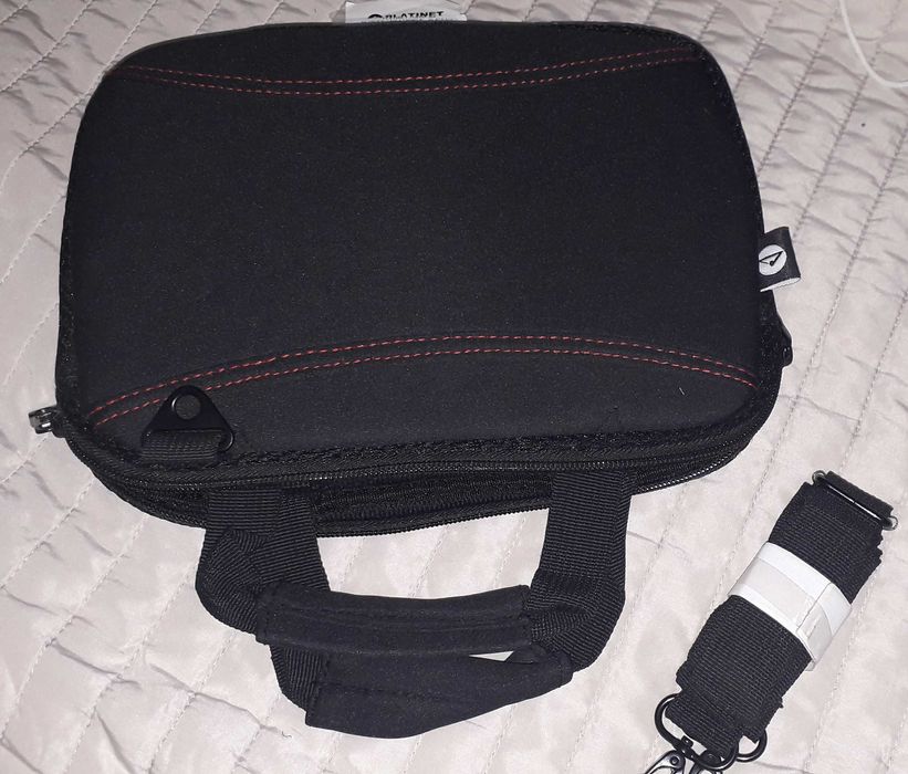 husa geanta tableta notebook pad 8”    19,5cmx26,5cm