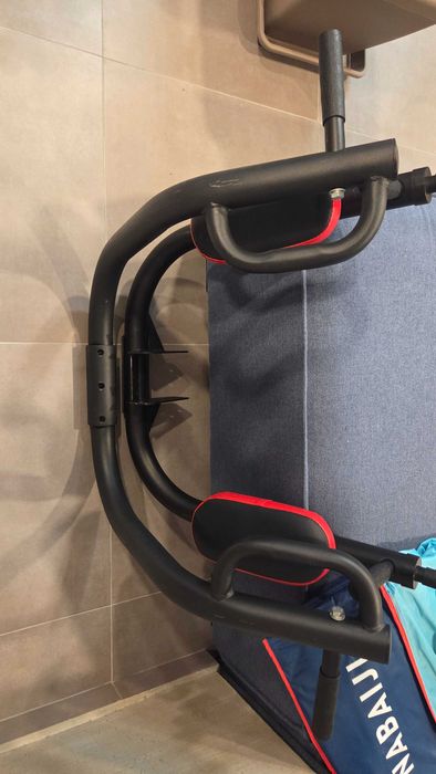 Фитнес уред / станция за набиране и кофички