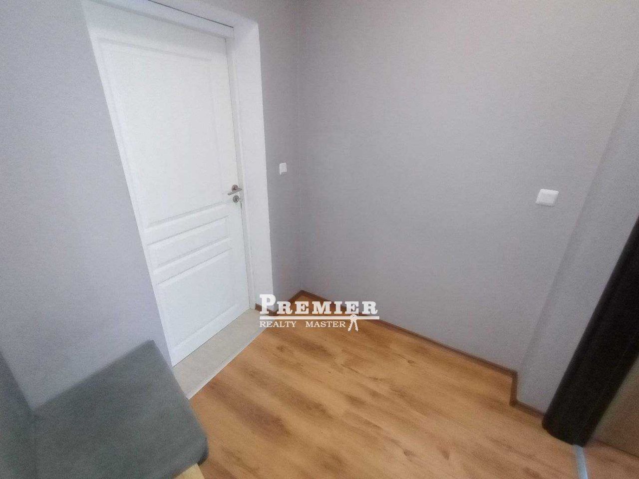 Продава се Двустаен апартамент в Поморие - 60 кв.м за 1534 €/кв.м - Снимка #6