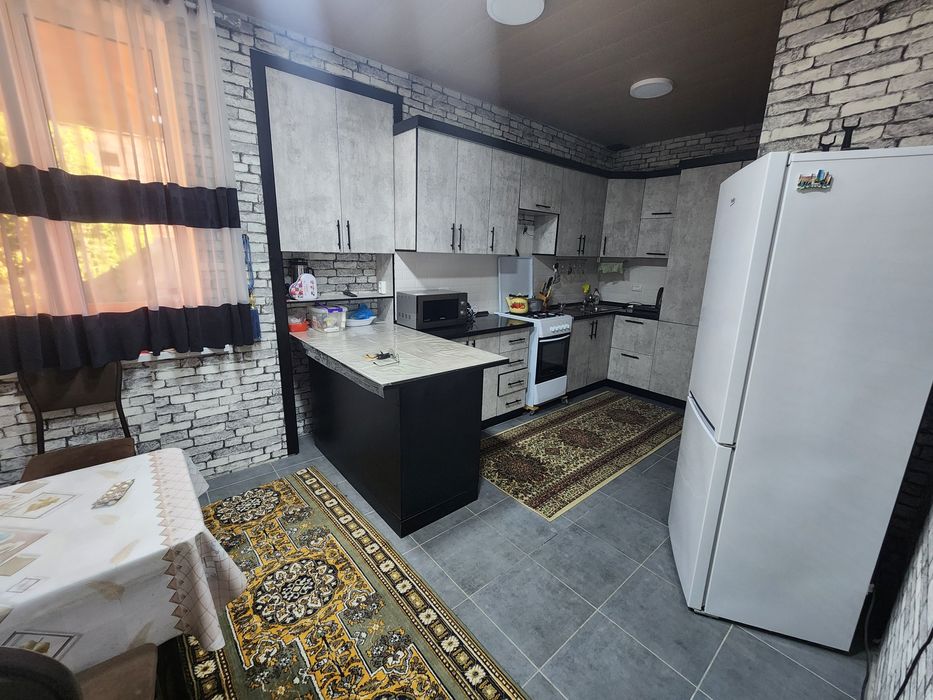 Коттедж в посёлке Кулба Бухарского района, не доезжая Галассие