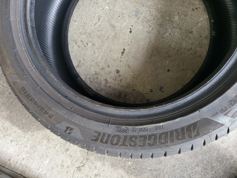 225/55/18 PIRELLI 4бр