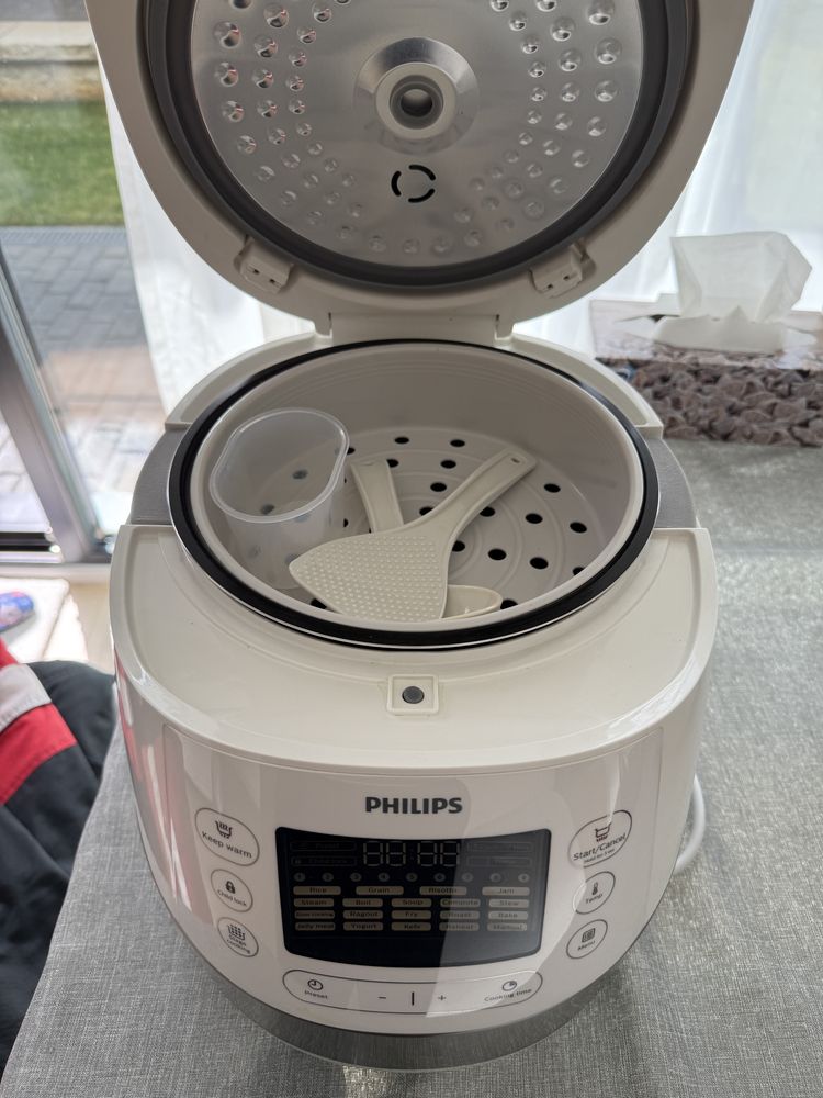 Мултикукър Philips HD4731/70