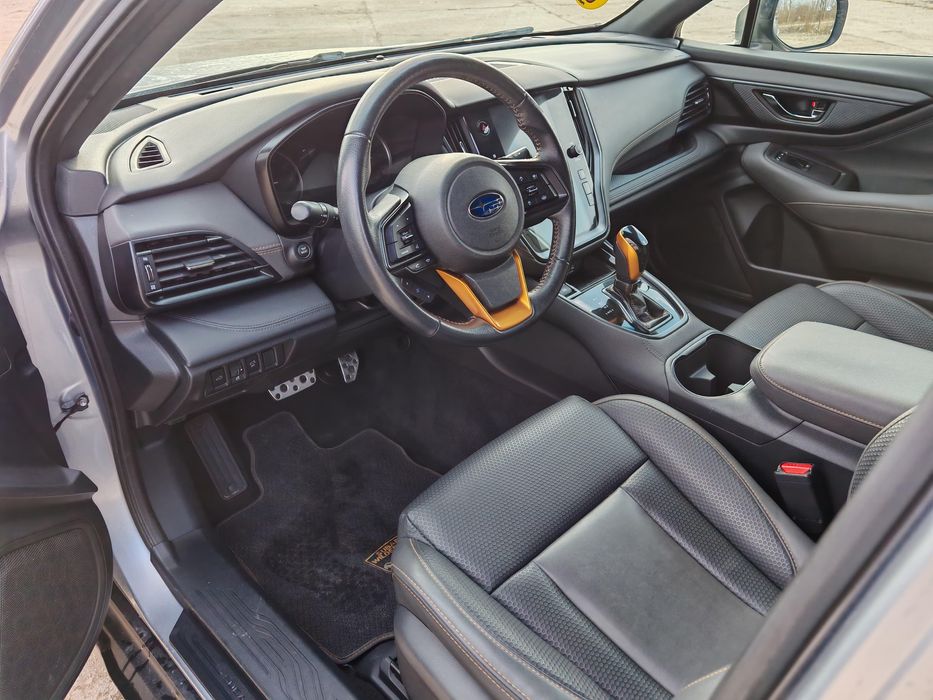 Subaru Ouback Wilderness 260cp AWD