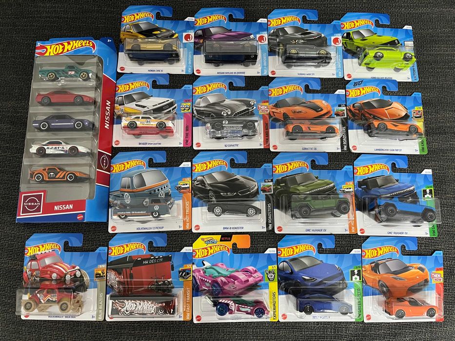 Hot Wheels - diferite modele Nissan, Audi, BMW, Tesla, VW, Lamborghini