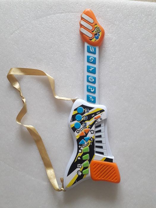 Музикална детска китара