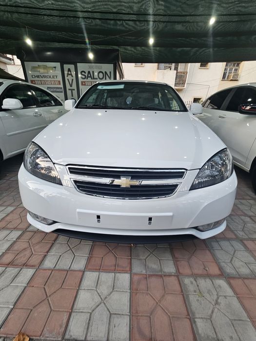 Жентра автомобили