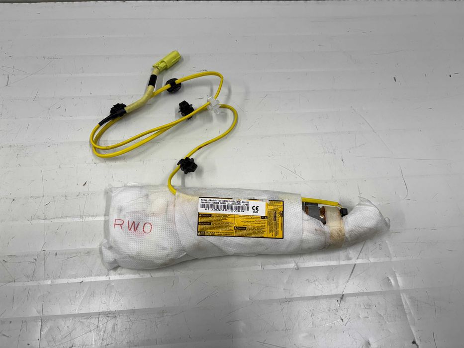 Еърбег седалка Тойота Аурис (Е18) Аербег седалка Тойота Аурис (Е18)