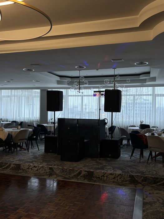 Vand boxe pasive electro voice ( ev ) si dinacord