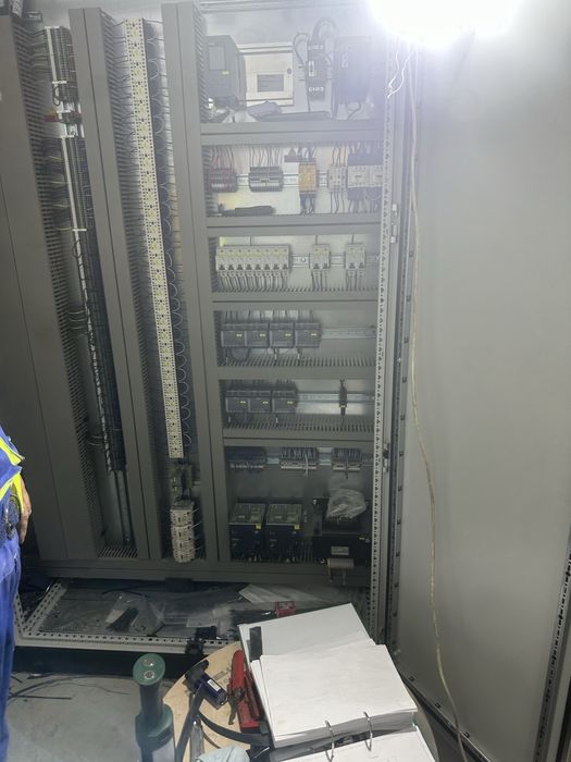 Execut instalatii electrice industriale si rezidentiale