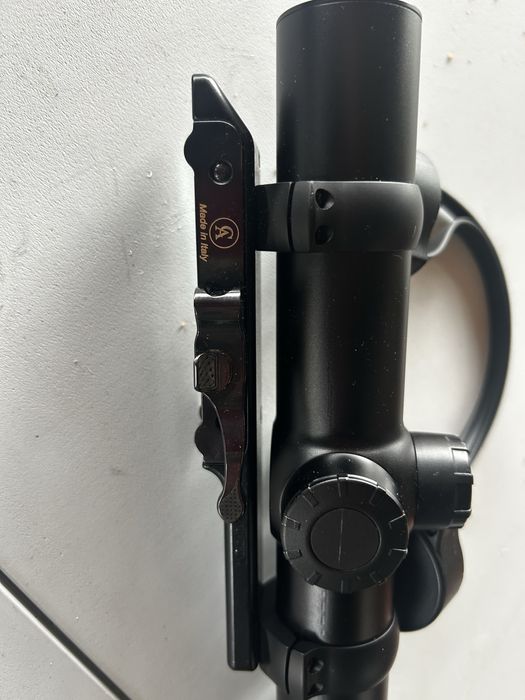 Продавам  оптика ZEISS VICTORY V8 1-8x30