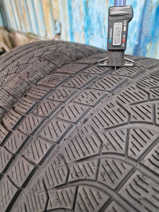 Anvelope Iarnă 295.30.21 Pirelli An 2022