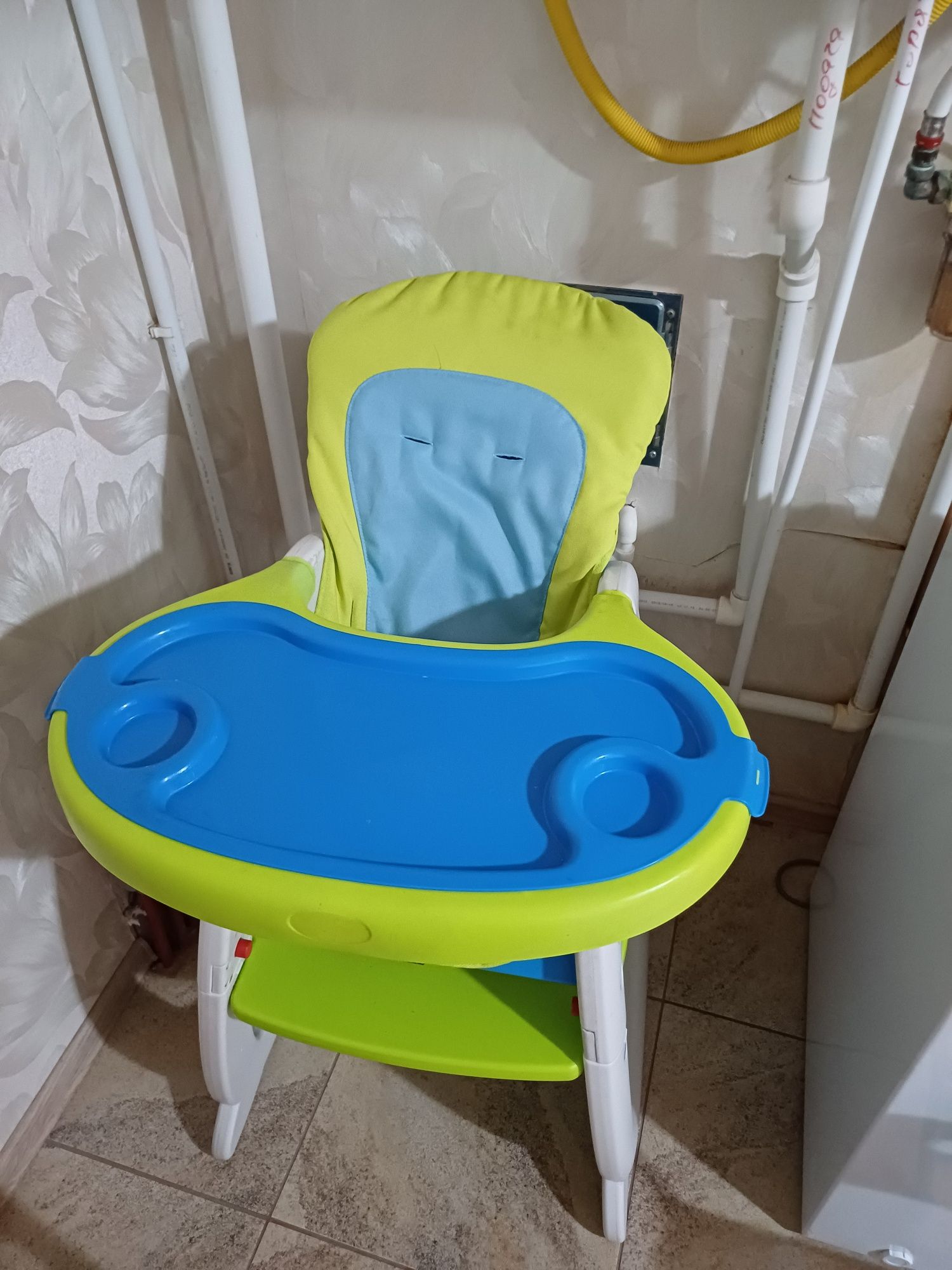 детский стул для кормления