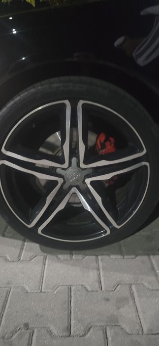 Vând set jante audi cu cauciucuri