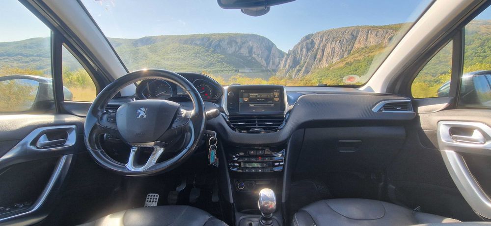 Peugeot 2008 E-THP,2015 Euro 6,133cp