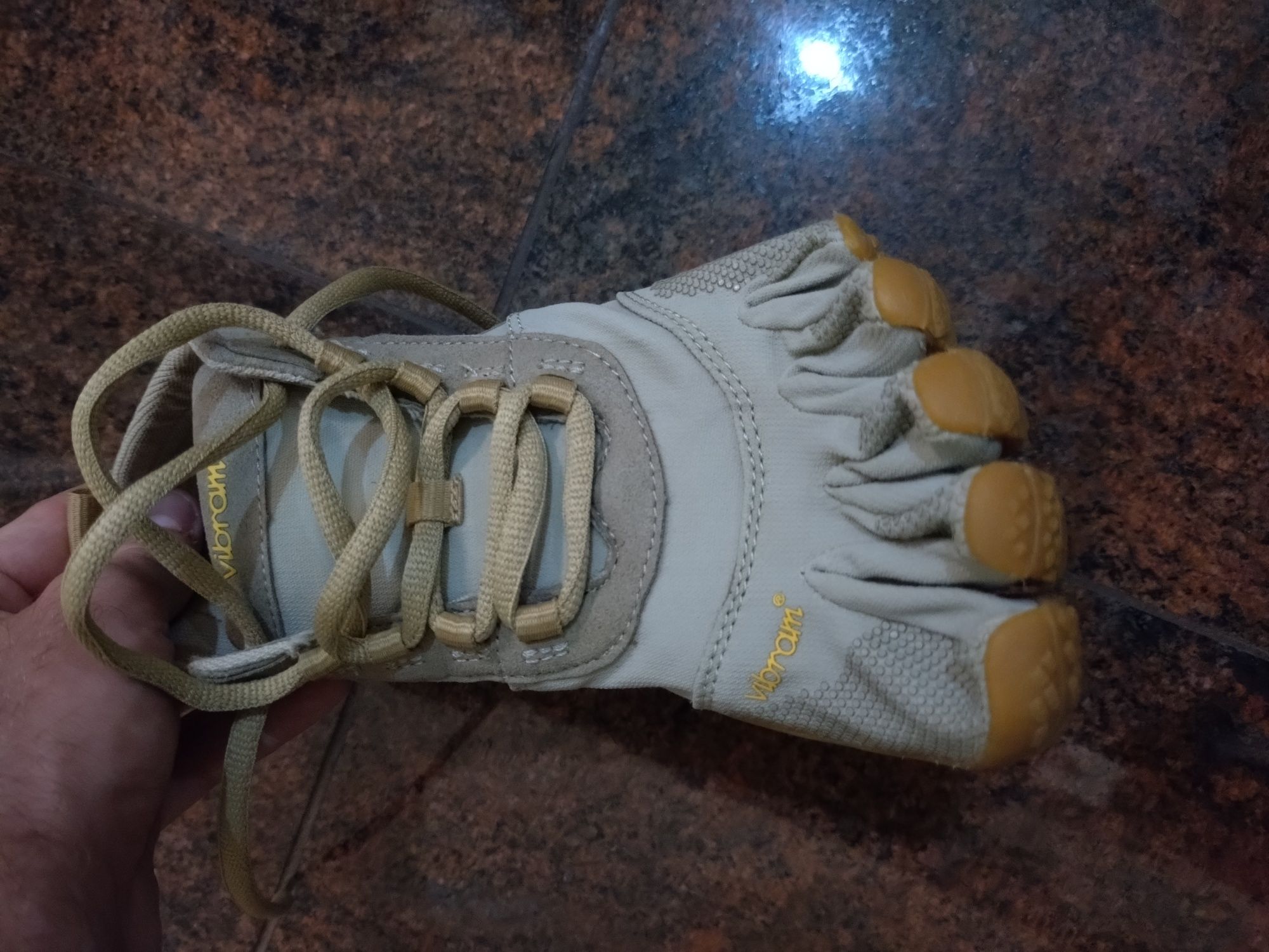 Papuci Vibram five fingers