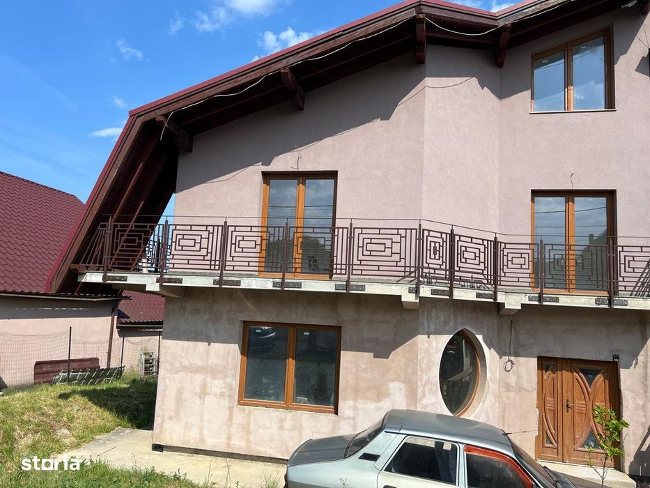 Com. Grosi - Casa tip duplex