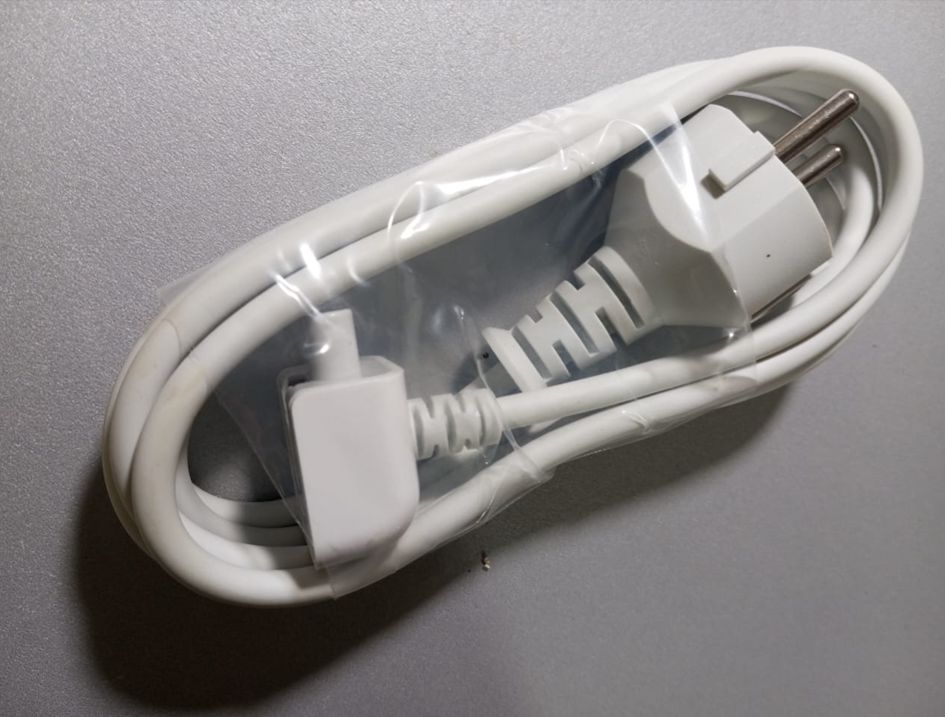- от ( Apple ) зарядка для MacBook - блок питания на макбук