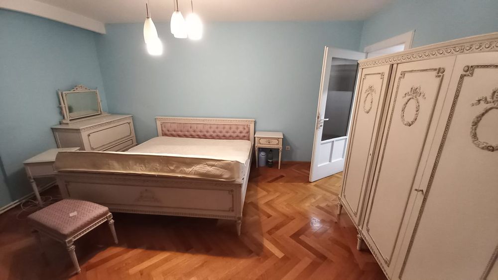 Set dormitor vintage complet – stil clasic rusesc, lemn masiv