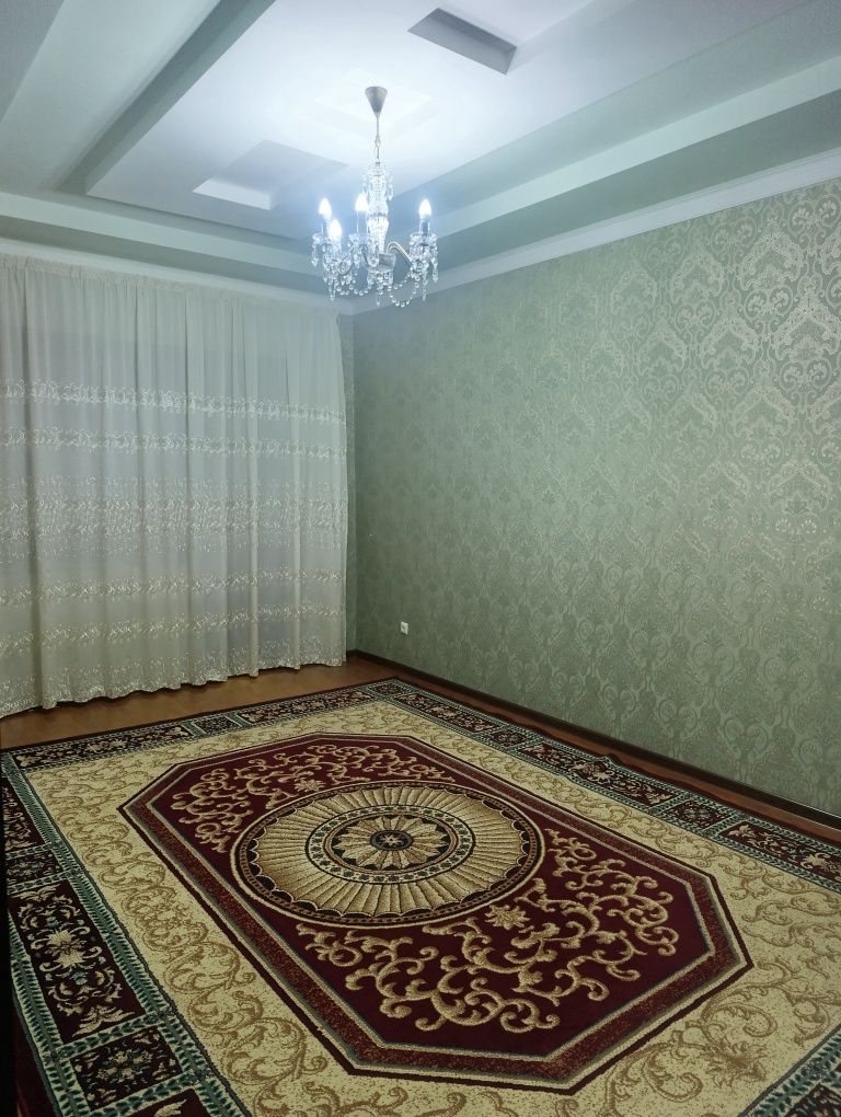 Сдам свою 2 комнатную квартиру аренду в Юнусабад 14-58-70. Цена: 550$