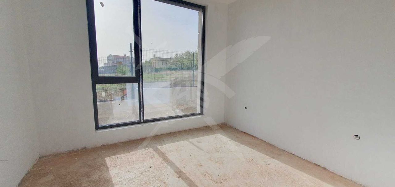 Продава се Къща в с. Брестник, Област Пловдив - 206 кв.м за 1263 €/кв.м - Снимка #2