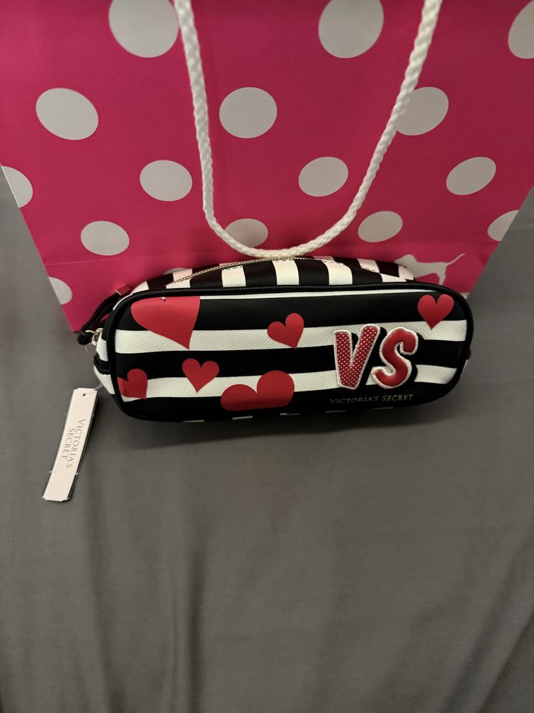 Victoria secret несесер
