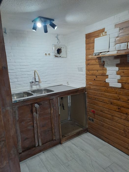 Помещение под наем, 18кв.м за бързо хранене