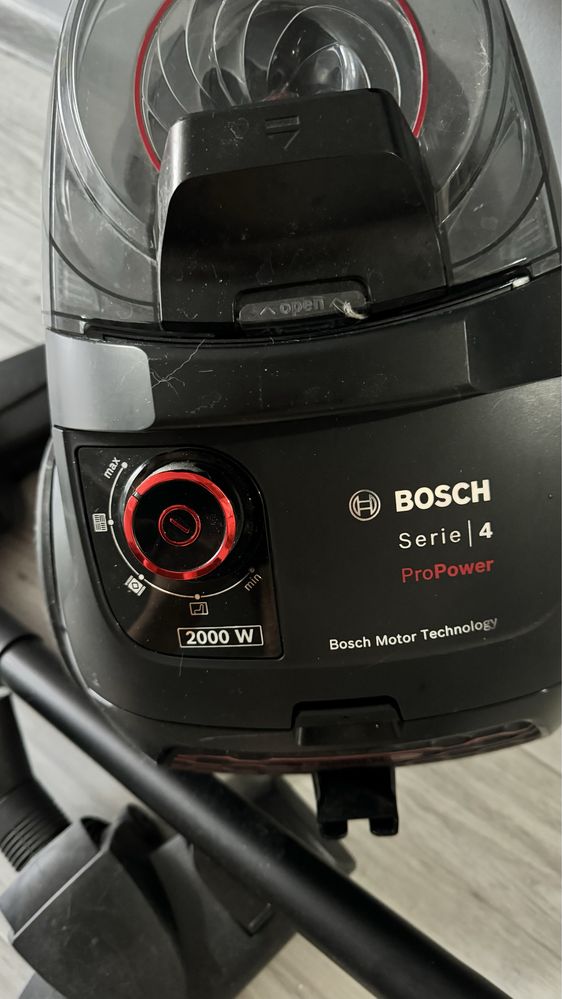 Продам пылесос bosch