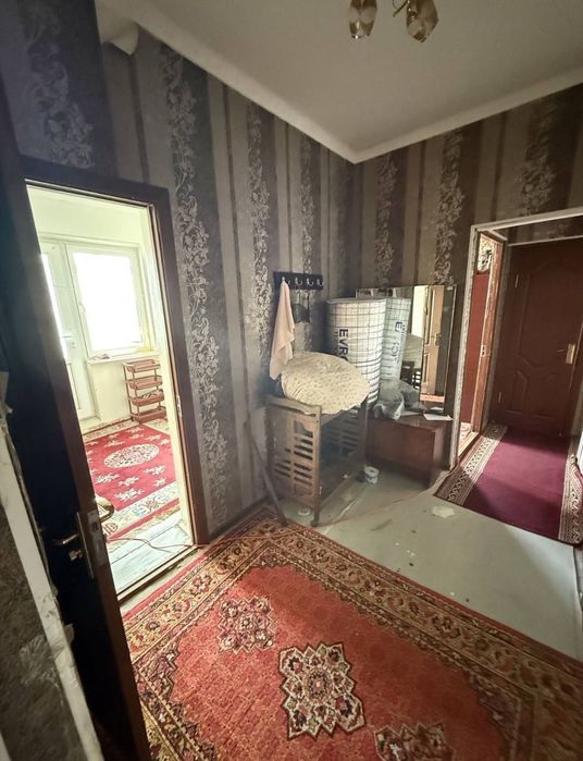 Квартира на Башлык 1*2/4/5 общ пл 39м с обстановкой