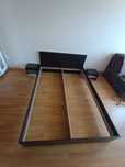 Pat 140 x 200 cu noptiere si saltea superortopedica viscotex