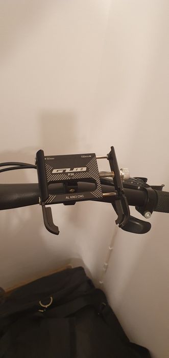 Suporturi de telefon gub 30