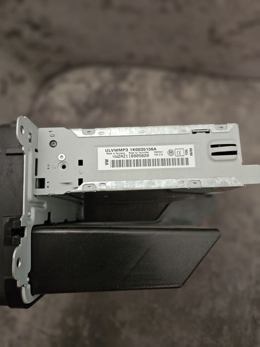 Radio cd player golf 6