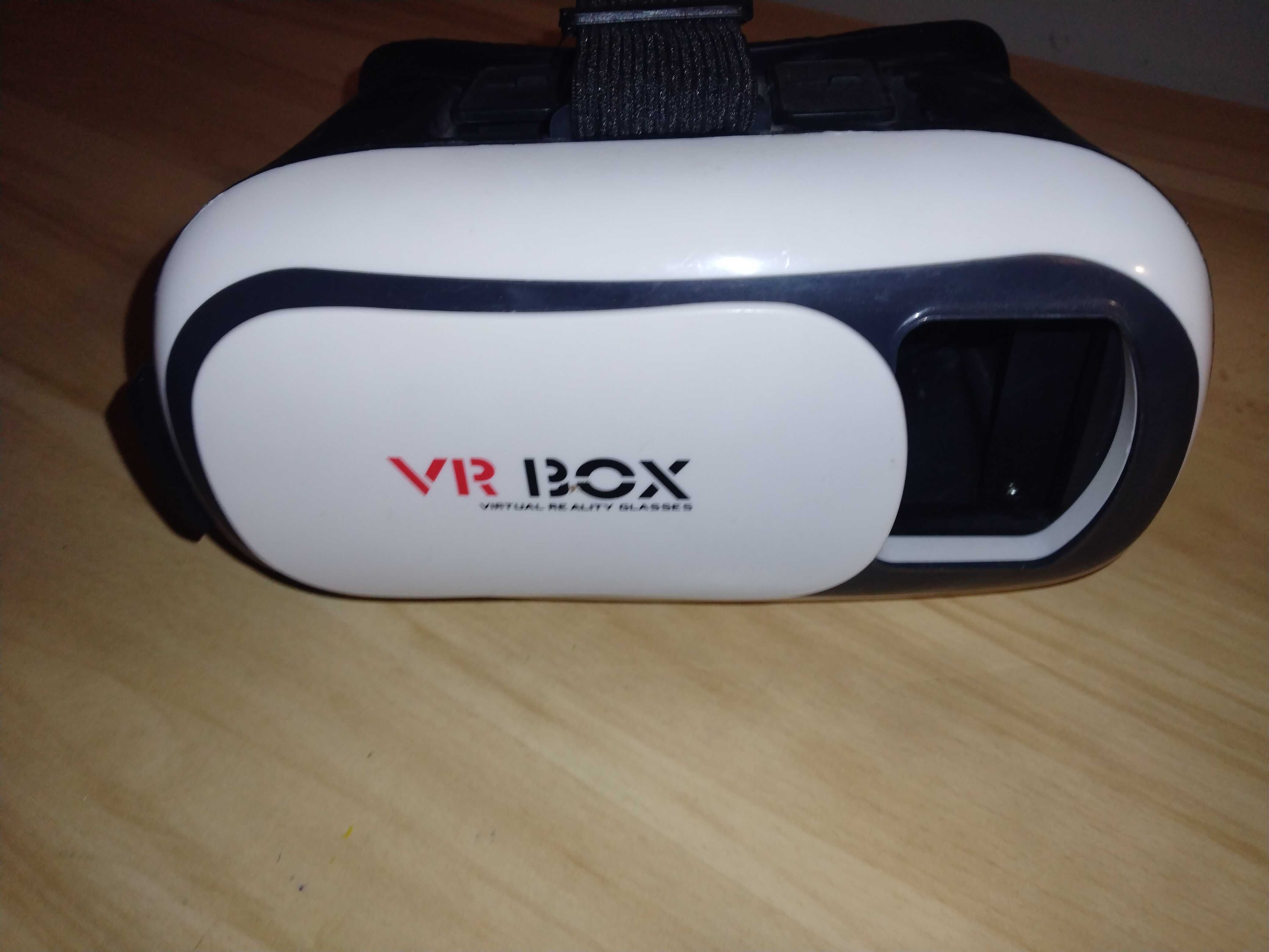 Продавам ,VR box  за телефон