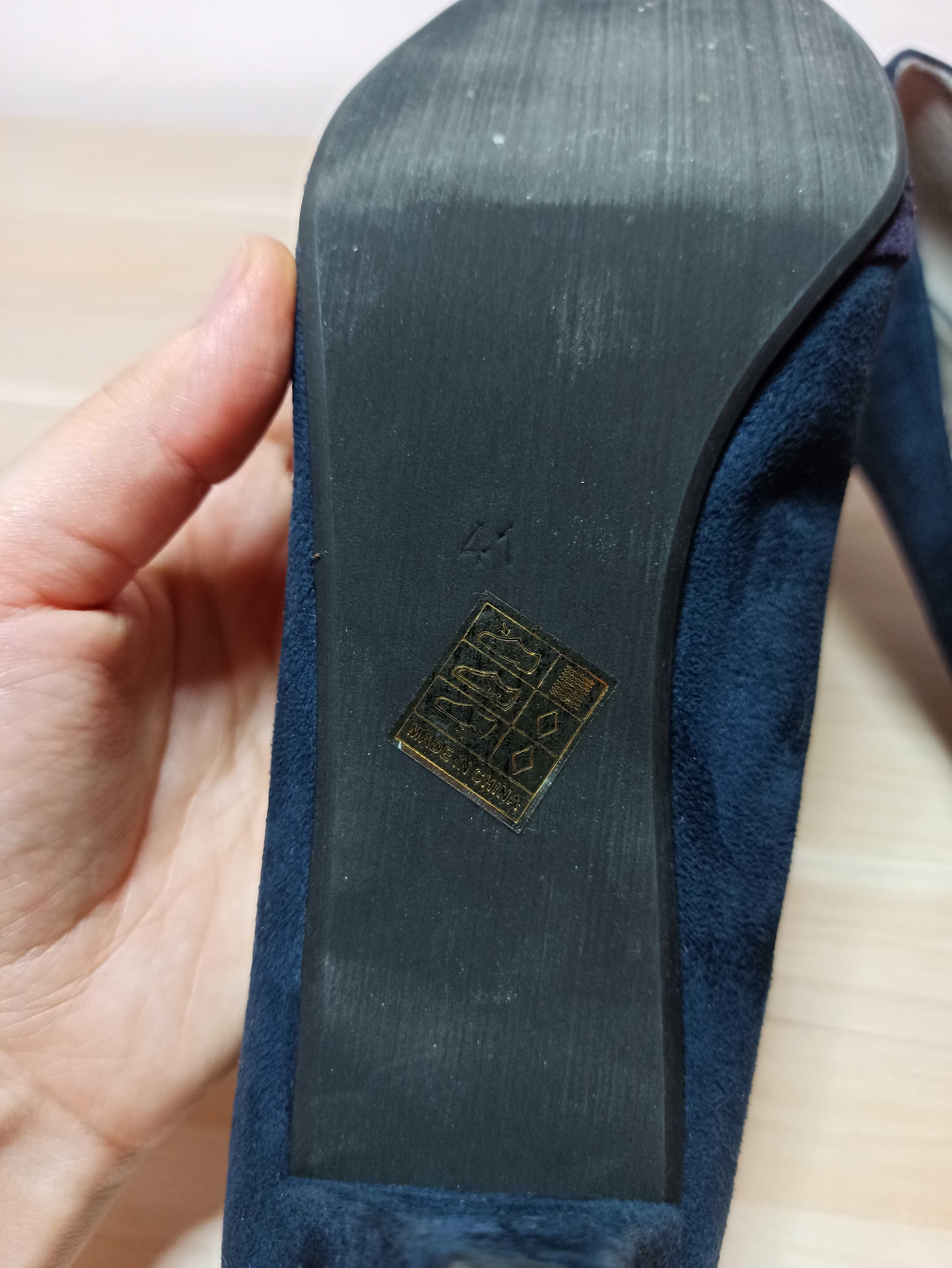 Pantofi albastri dama masura 40