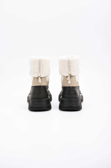 Дамски Боти Karl Lagerfeld LUNA SNOW Shearling Lined Boot 4T1