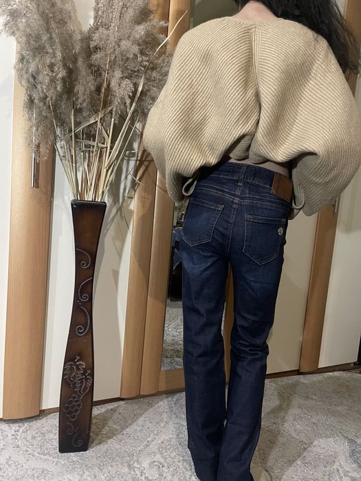 Свитер б/у в отличном состоянии