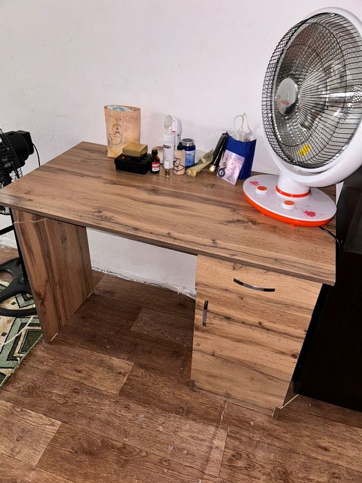 Парта дл учение   .