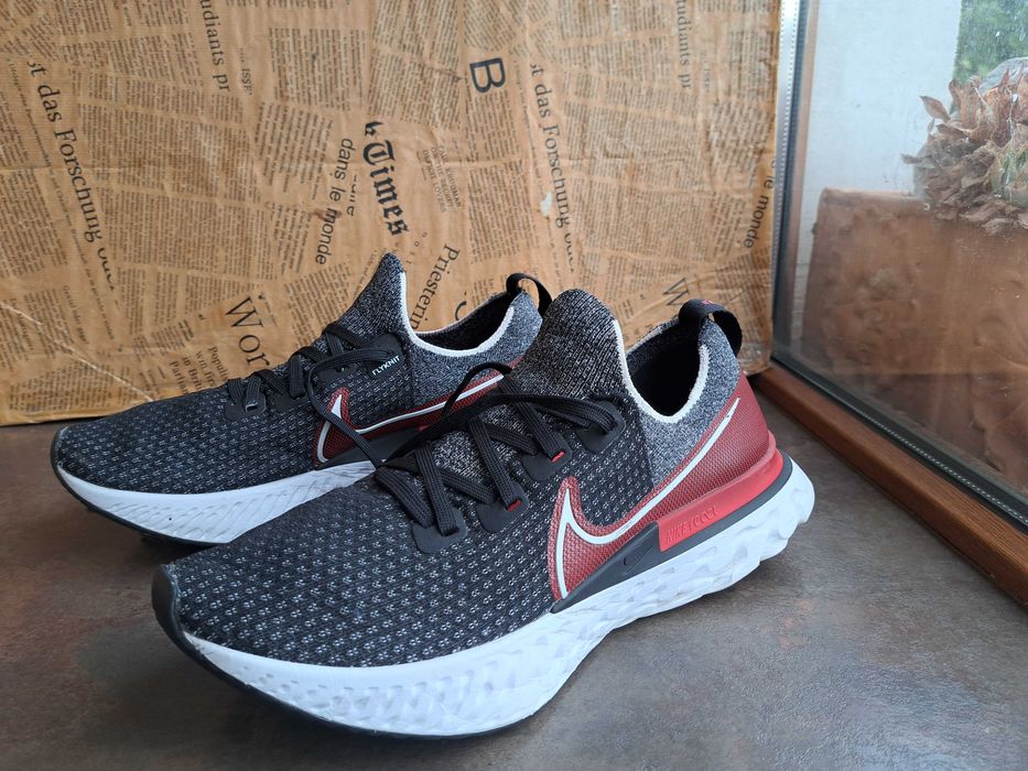 мъжки спортни обувки,маратонки,кецове,ном.44 Nike-като Нови,найк