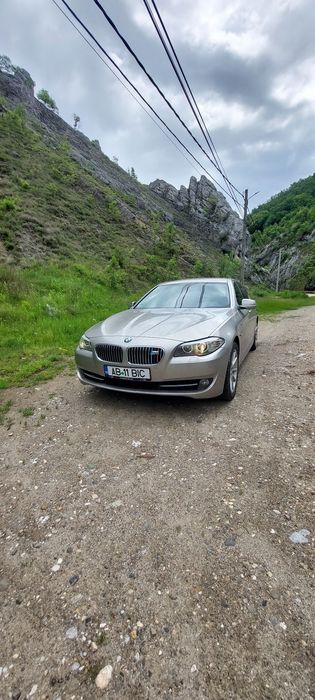 Se vinde Bmwf10,sau schimb cu Dacia duster 4x4!