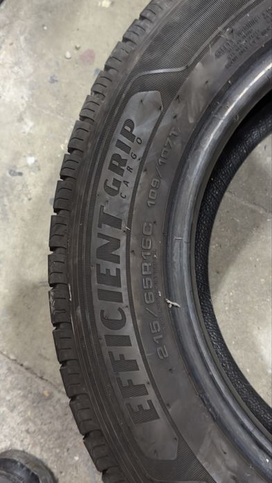 4 бр. Гуми 215/65/16c Goodyear dot21