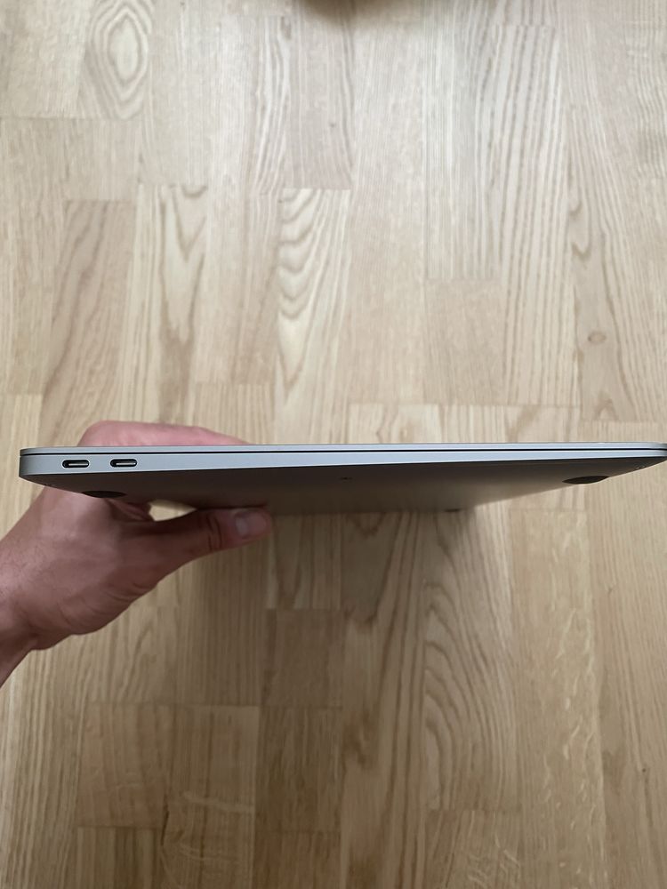 MacBook Air M1 2020