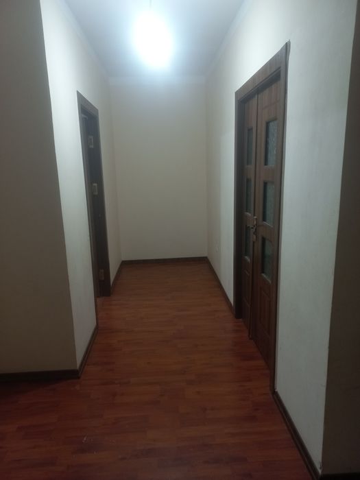 Шарғун  СТЙ да 3 хонали  уй сотилади