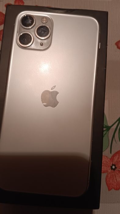 Vând Iphone 11 pro Negociabil
