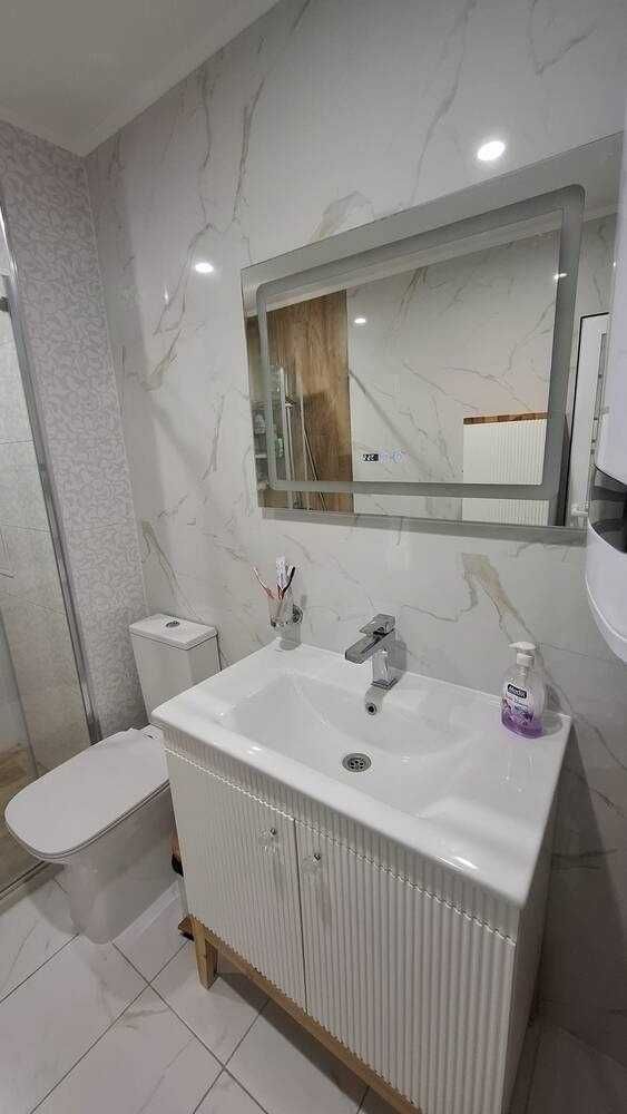 Продава се Двустаен апартамент в Пловдив, Кючук Париж - 78 кв.м за 1609 €/кв.м - Снимка #8