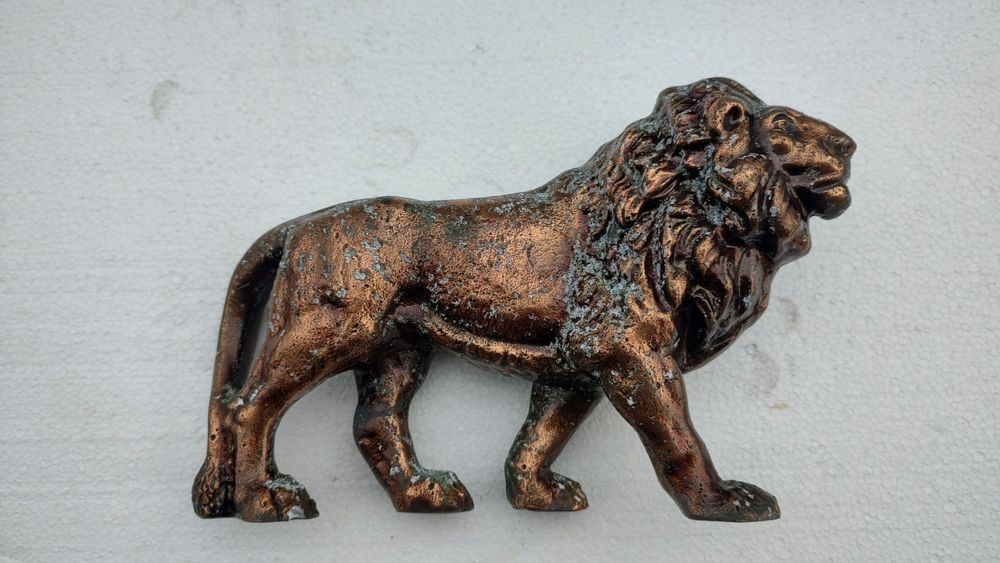 Statuetă leu din aluminiu vintage